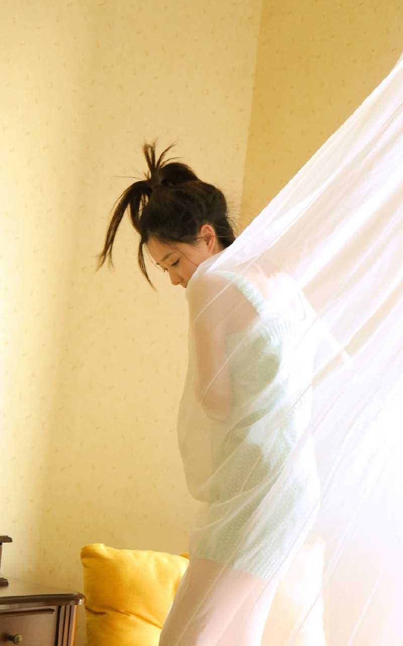 清纯美女软妹吊带内衣大长腿氧气小清新图片