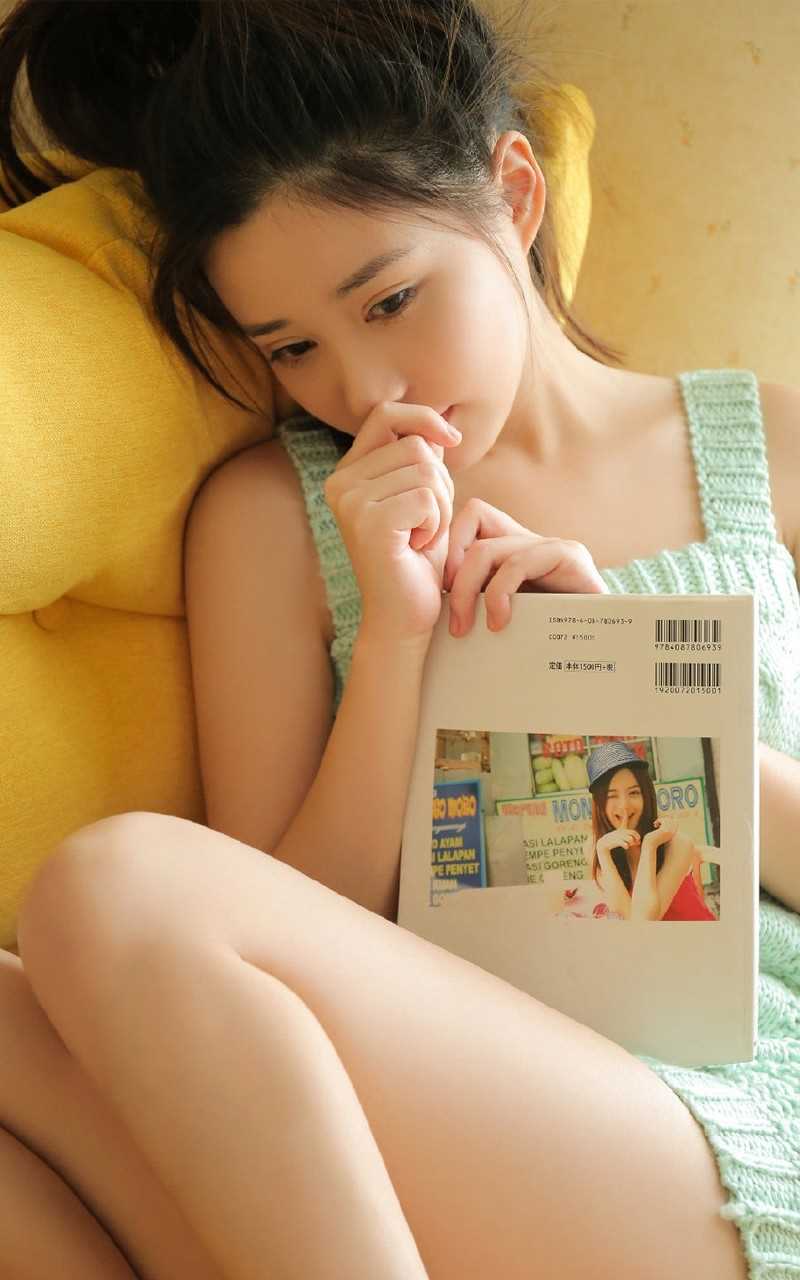 清纯美女软妹吊带内衣大长腿氧气小清新图片