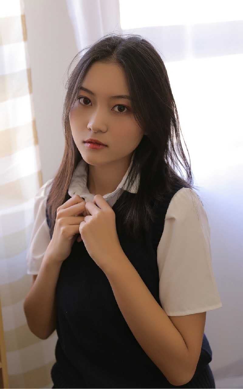 最全极品妖娆校园美女西服优等生赏花清纯相册