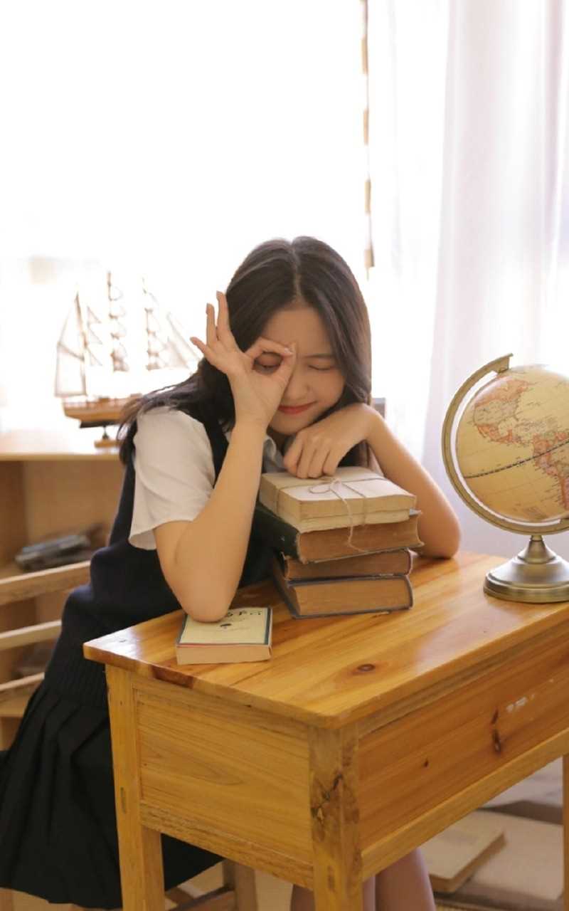 最全极品妖娆校园美女西服优等生赏花清纯相册