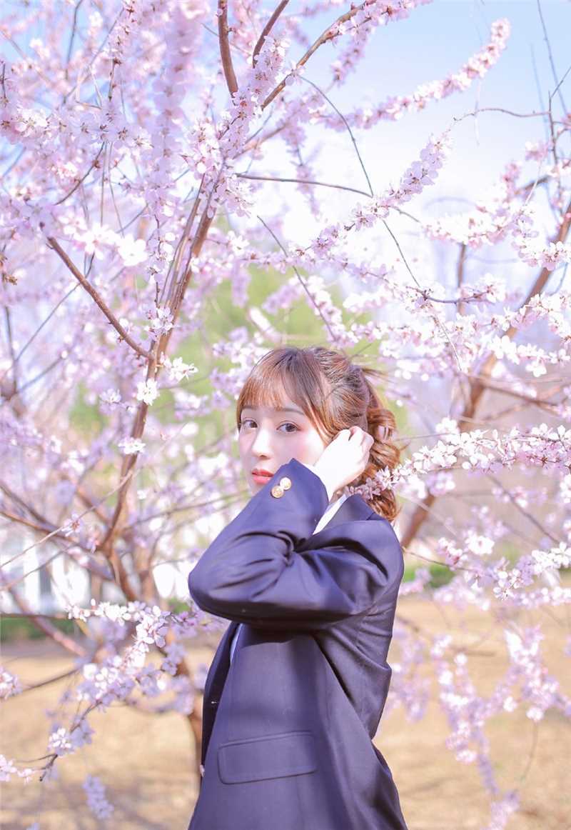 最全极品妖娆校园美女西服优等生赏花清纯相册