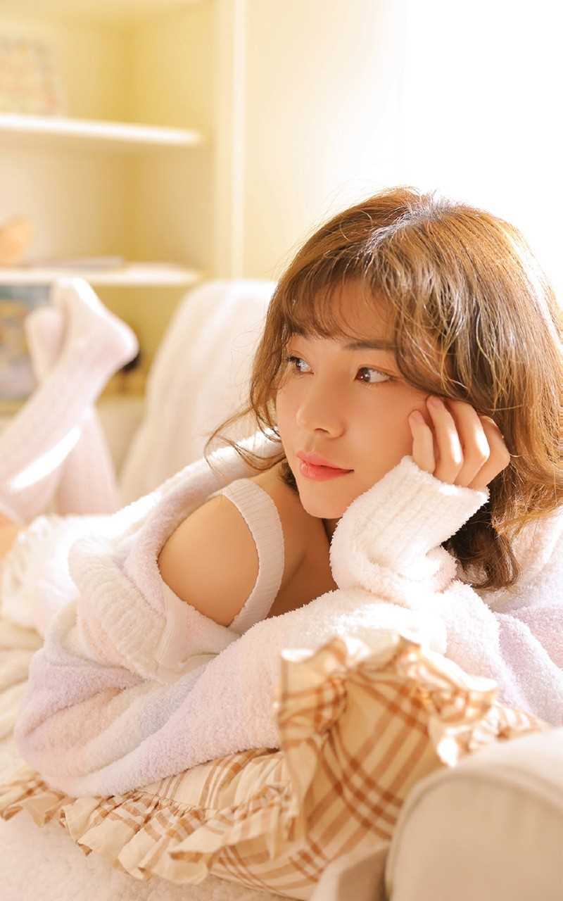 精选短发美女私房阳光小清新短裤内衣清纯养眼图册