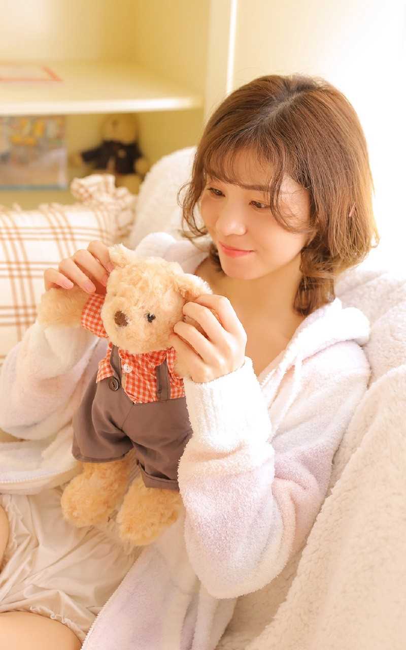 精选短发美女私房阳光小清新短裤内衣清纯养眼图册