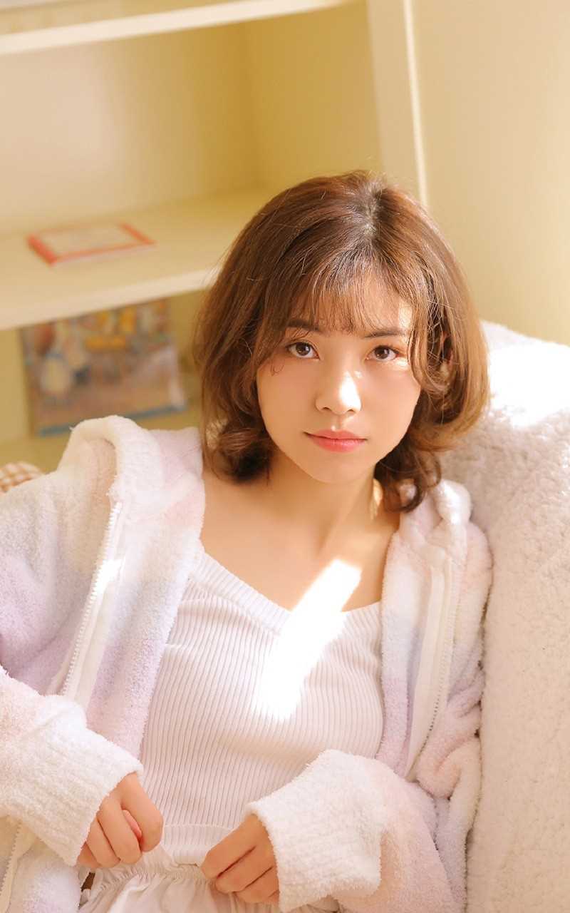 精选短发美女私房阳光小清新短裤内衣清纯养眼图册