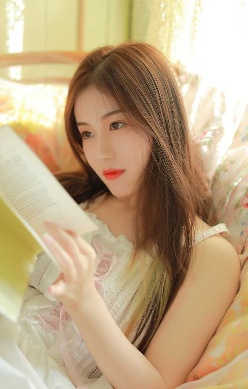 最全丸子头萝莉少女吊带长裙清纯大胸美女图片相册