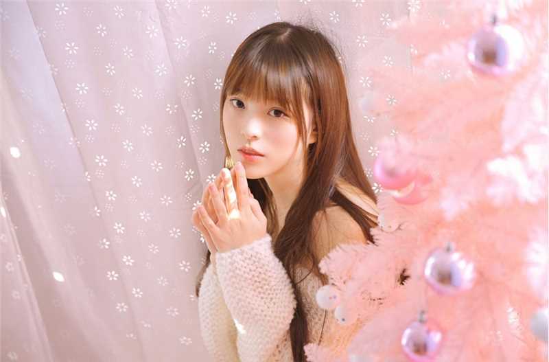 精选成熟清纯氧气美女细长大长腿私房可爱诱惑图册