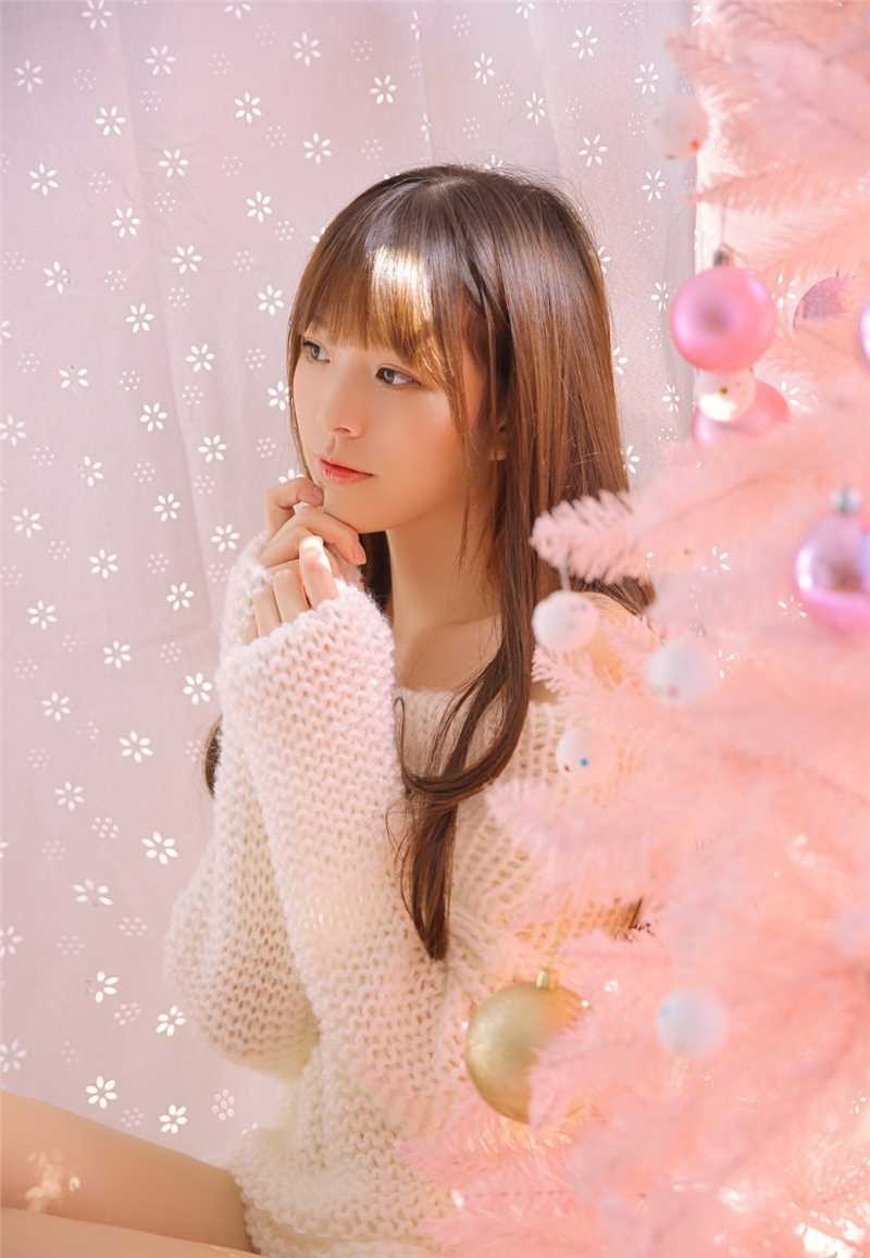 精选成熟清纯氧气美女细长大长腿私房可爱诱惑图册