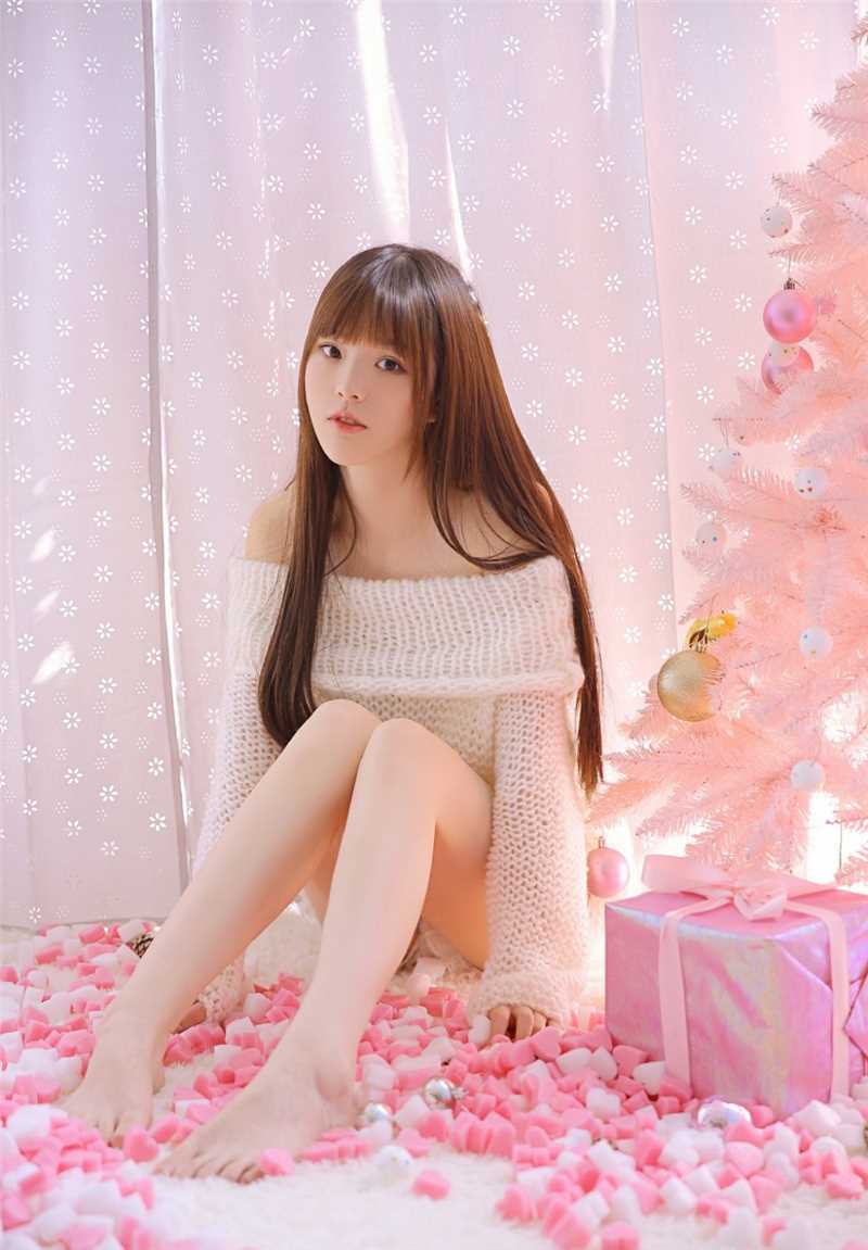 精选成熟清纯氧气美女细长大长腿私房可爱诱惑图册