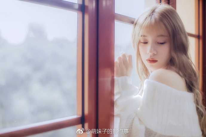 高清清纯萌妹子侧脸惊艳可爱唯美氧气图片图册