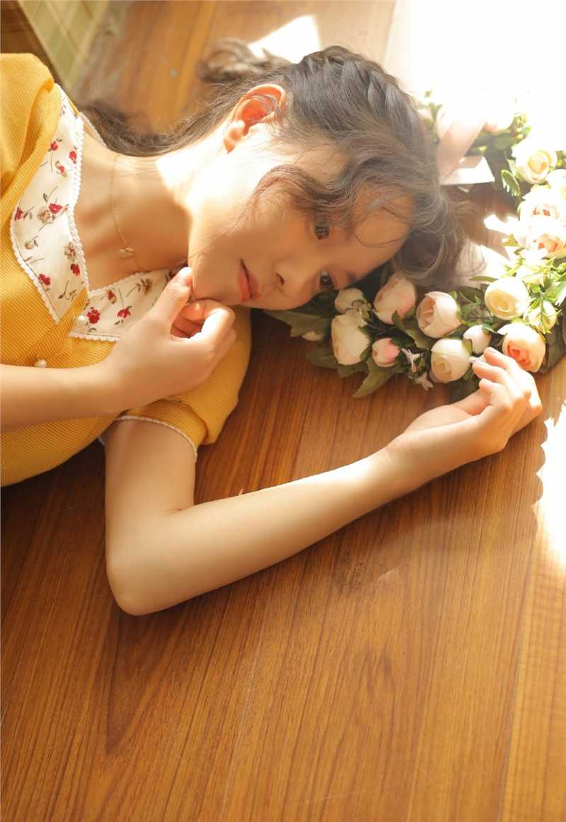 优质治愈系国模少女小清新清纯个人艺术图片相册