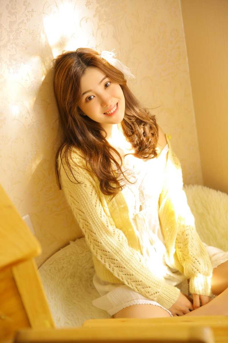 高清校园美女小清新大长腿制服户外清纯诱惑图集