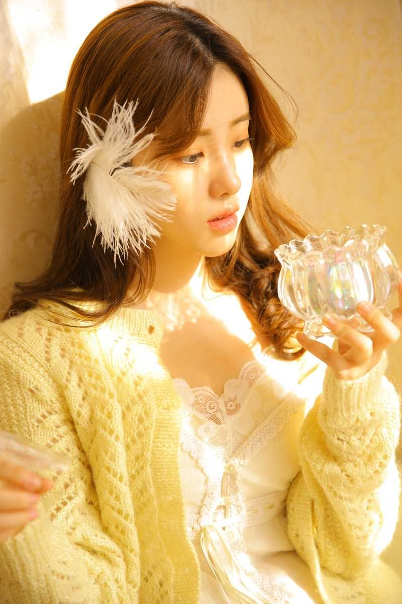 高清校园美女小清新大长腿制服户外清纯诱惑图集