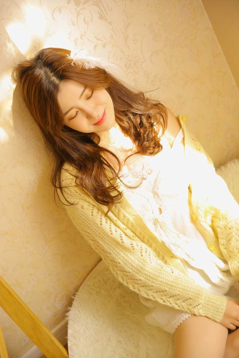 高清校园美女小清新大长腿制服户外清纯诱惑图集