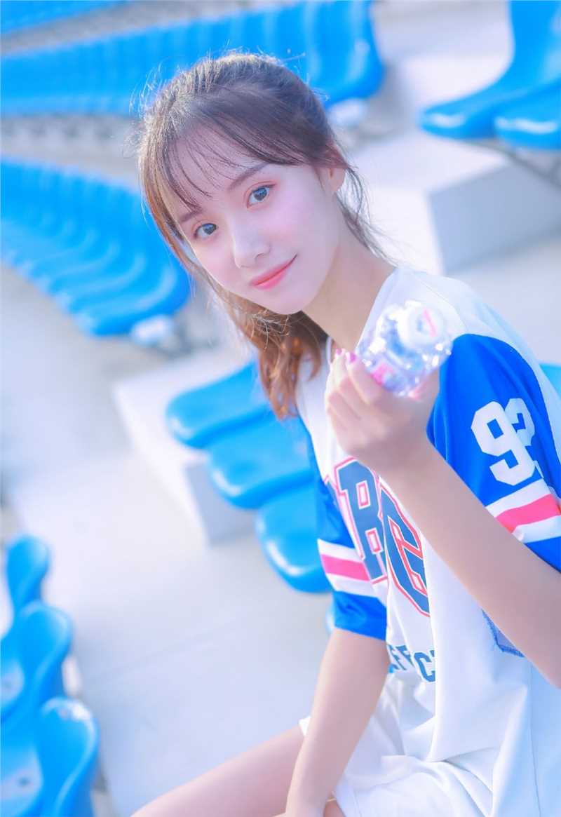 特别专辑水嫩氧气美女校花清纯养眼迷人梦幻图片图片