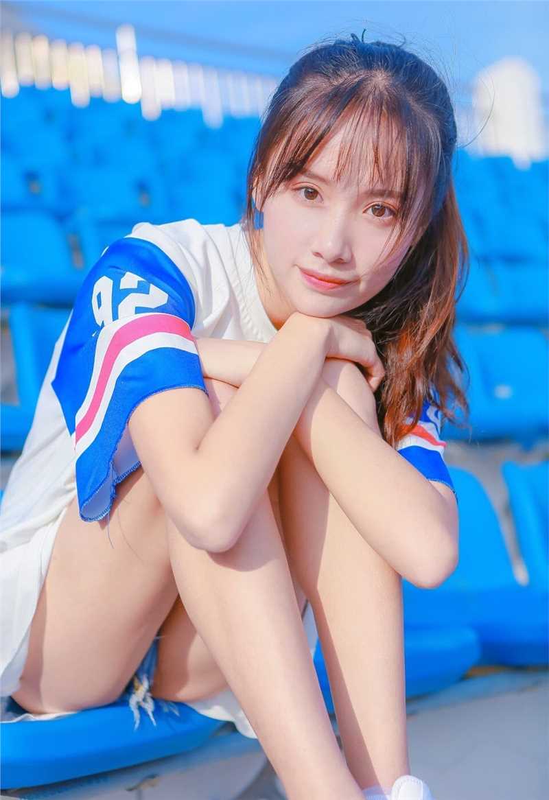 特别专辑水嫩氧气美女校花清纯养眼迷人梦幻图片图片