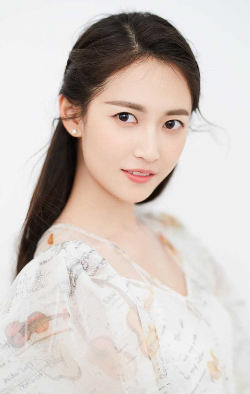 高清梦幻宅男女神陈钰琪纯净白皙水嫩高颜值清纯图集