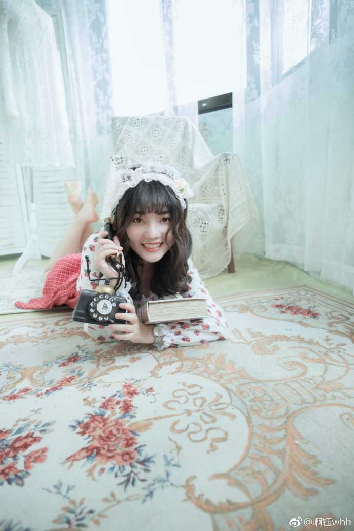 优质清纯网红少女私人软妹装洋裙复古相册