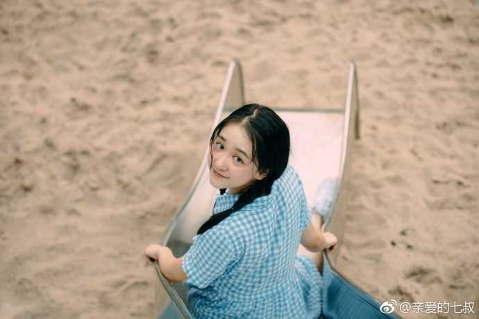 高清清纯甜美少女冷芃芃可爱软妹表情包图集