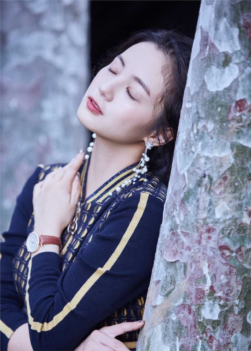 最全短发少女张雅钦秋季衣装唯美清纯抚媚明星相册