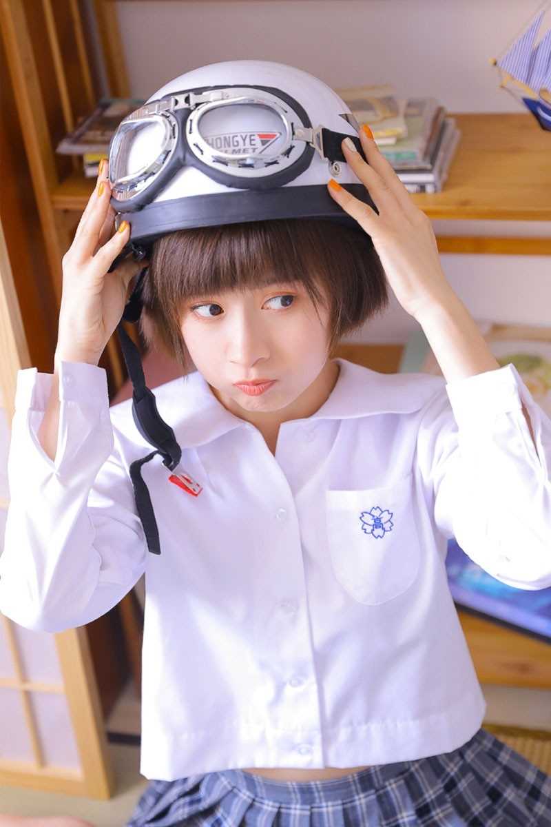 最新日本少女短发jk制服清纯元气萌女壁纸