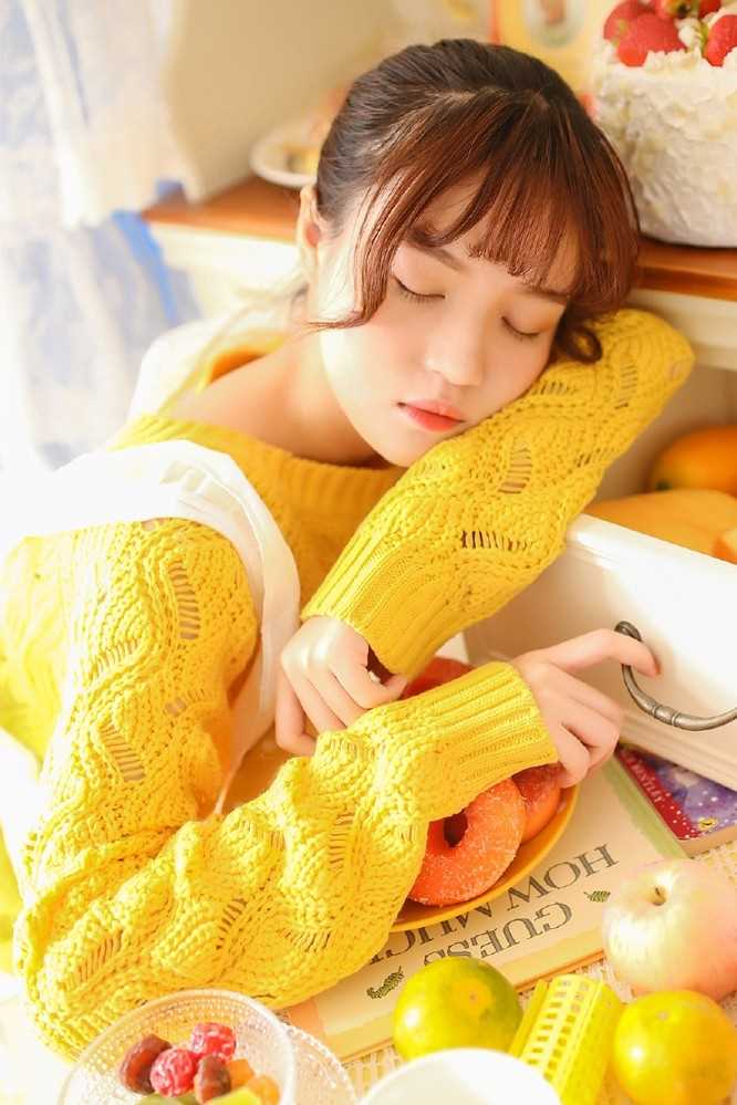 高清面包少女私房清纯脸蛋性感大长腿漂亮图集