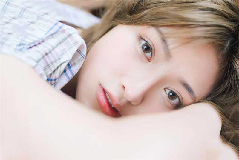 特别专辑长腿美少女居家清纯淡雅气质图片