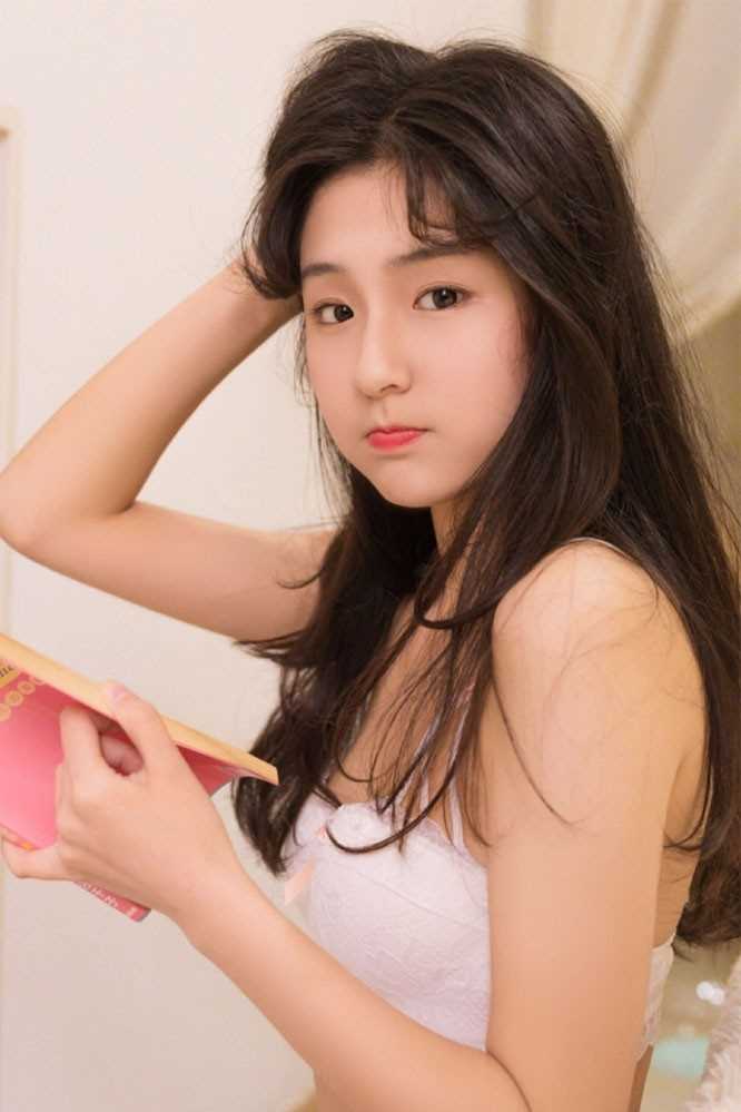 高清娇嫩可爱少女居家小清新生活纯真甜美图集