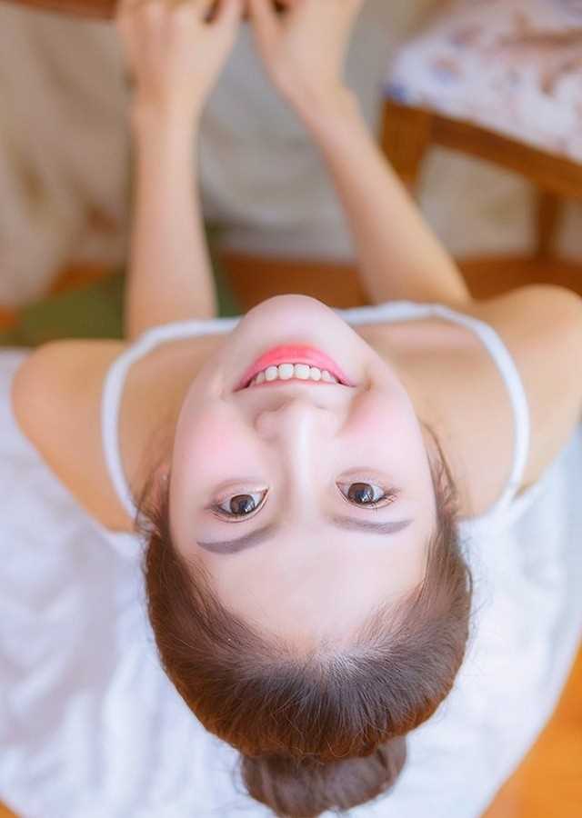 特别专辑清纯水灵大眼少女模特百合花般美艳图片