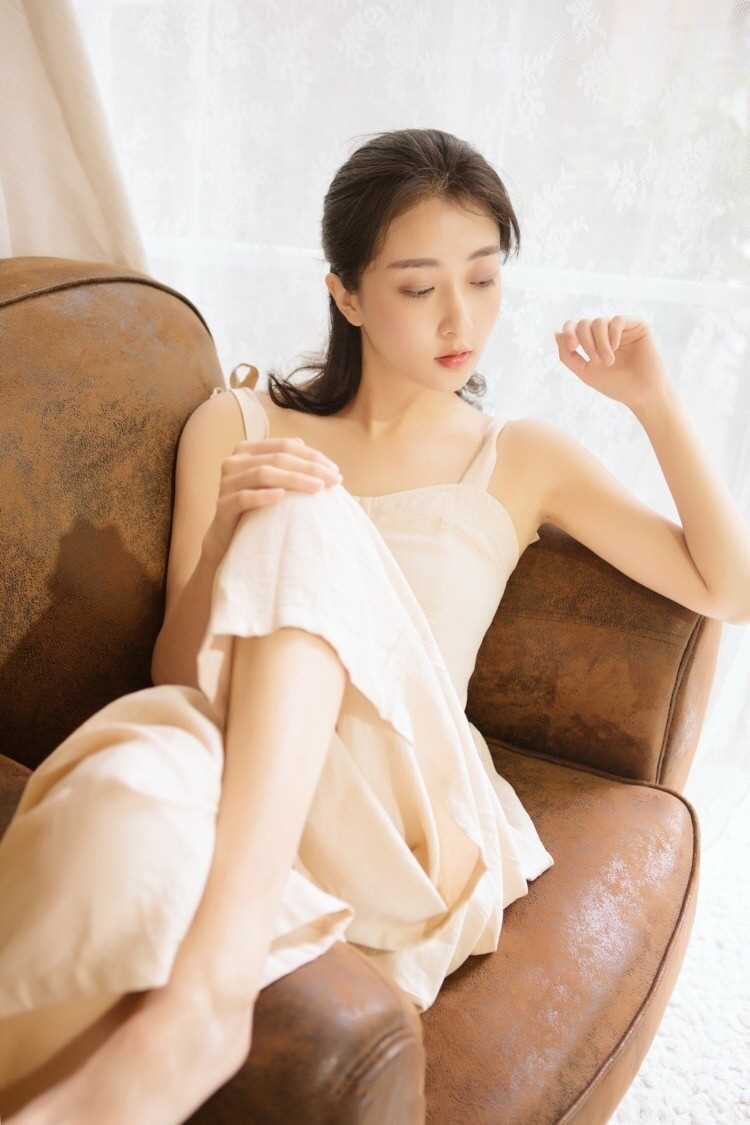 最全清纯甜美少女吊带衫居家性感漂亮诱惑性感图片壁纸