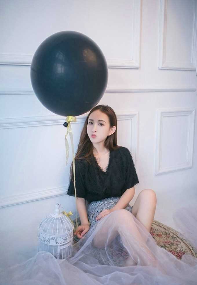 精选清纯气质女神黑美人养眼勾魂迷人私房唯美图册