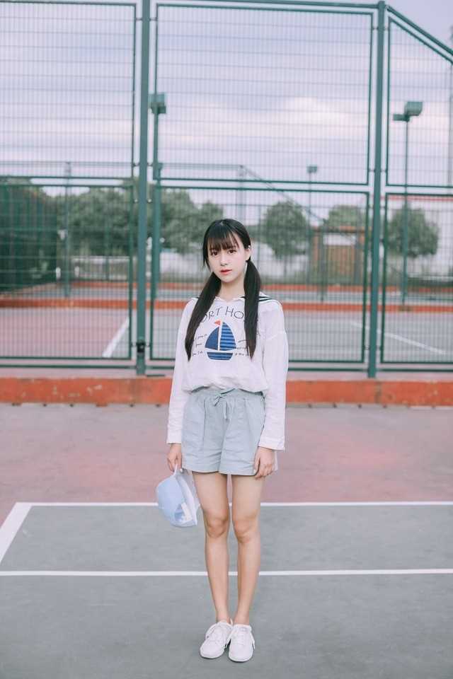 精选清纯气质女神黑美人养眼勾魂迷人私房唯美图册