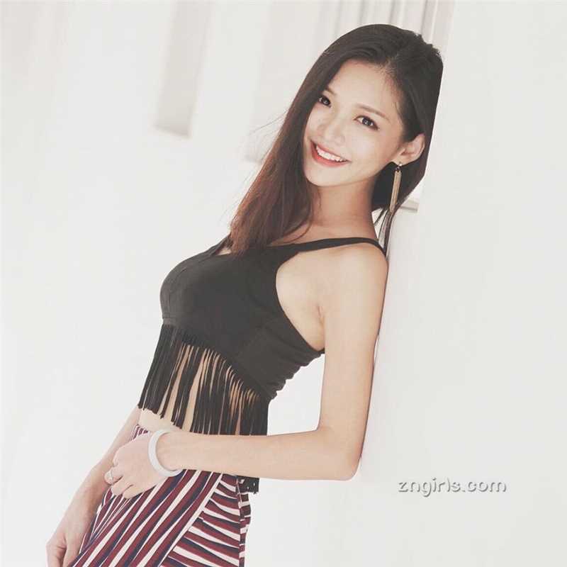 最新美女模特赵雨晴清纯私房阳光迷人壁纸