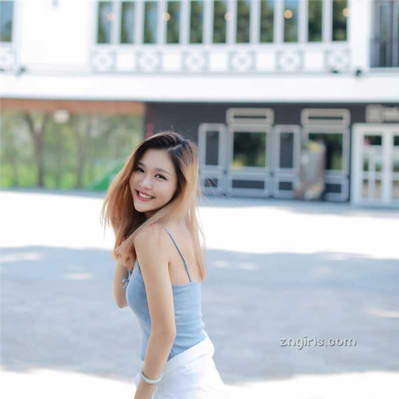 最新美女模特赵雨晴清纯私房阳光迷人壁纸