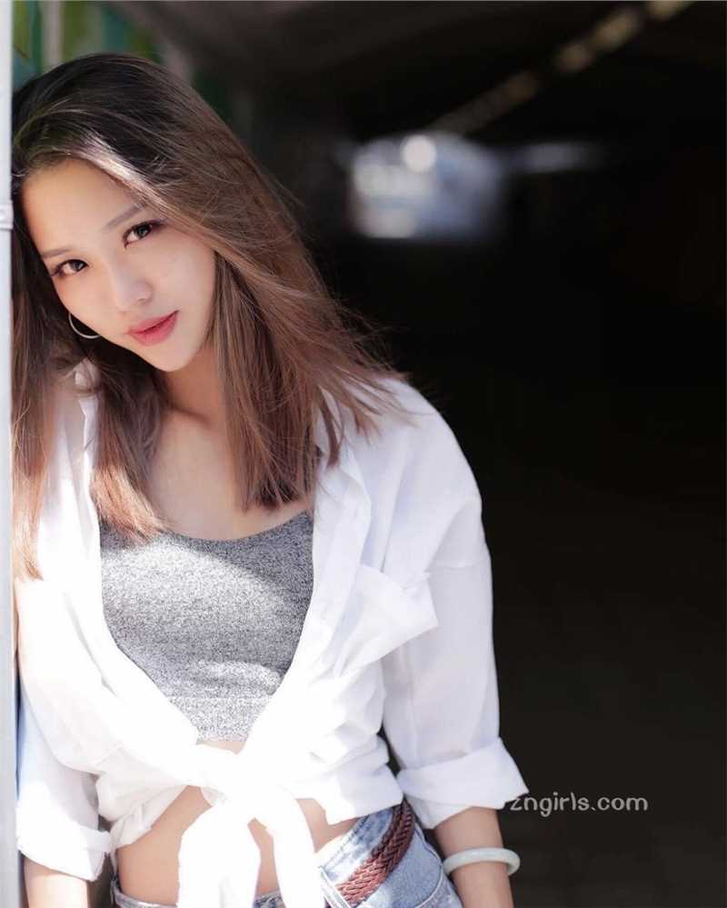 最新美女模特赵雨晴清纯私房阳光迷人壁纸