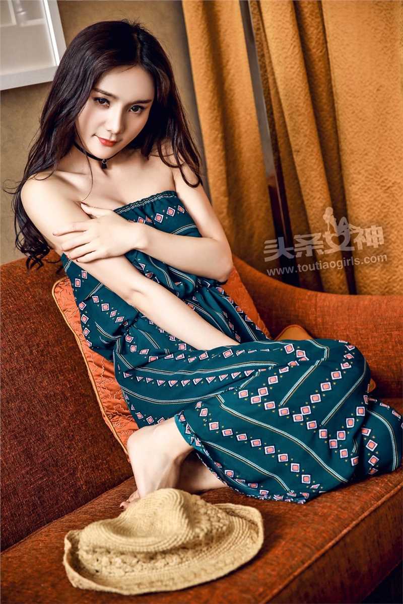 最新美女模特Maggie复古清纯迷人壁纸