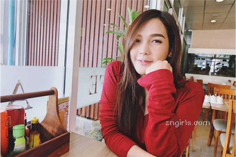优质泰国美女Pichyada,Chatkamjaroen清纯私房图片