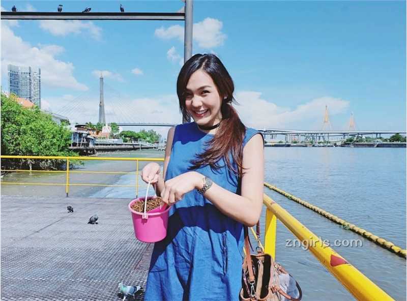 优质泰国美女Pichyada,Chatkamjaroen清纯私房图片