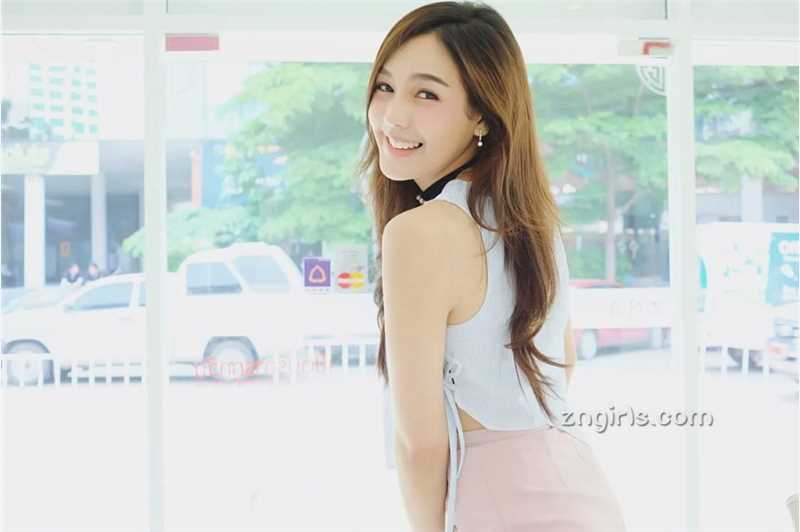 优质泰国美女Pichyada,Chatkamjaroen清纯私房图片