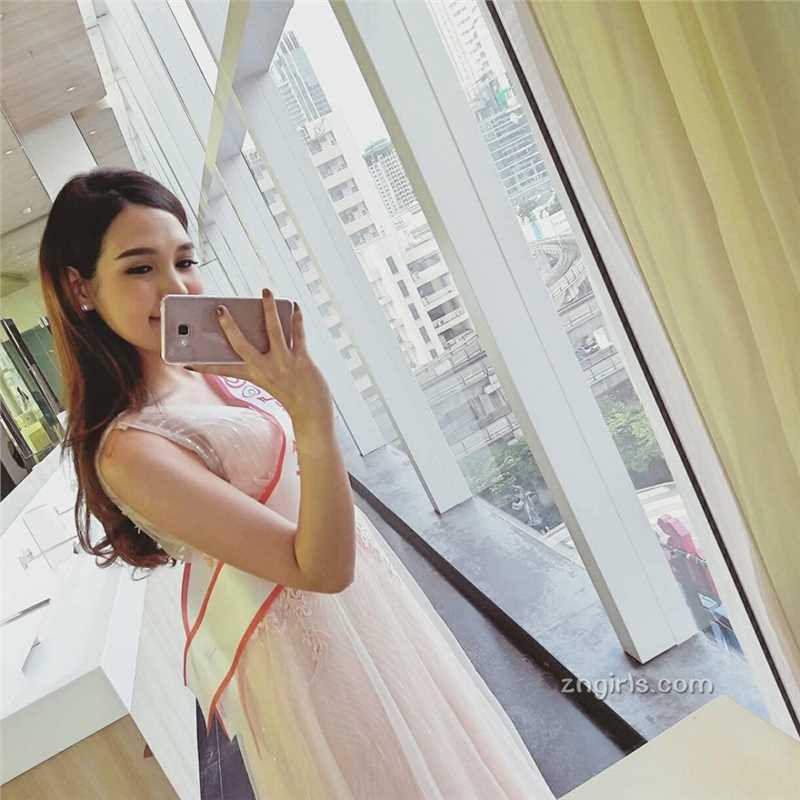 优质泰国美女Pichyada,Chatkamjaroen清纯私房图片