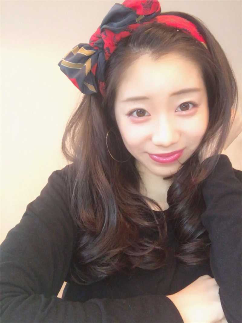 特别专辑日本美女秋本铃果美照清纯迷人图片