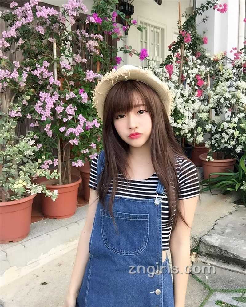 台湾美女简欣汝美照清纯迷人