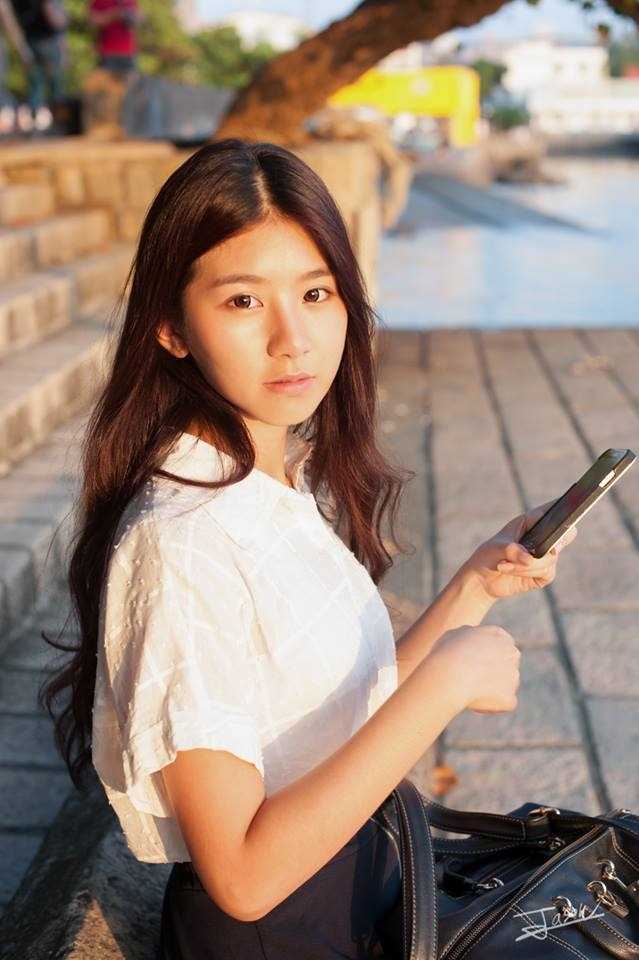 特别专辑大马美女蔡安琪清纯私房照迷人图片