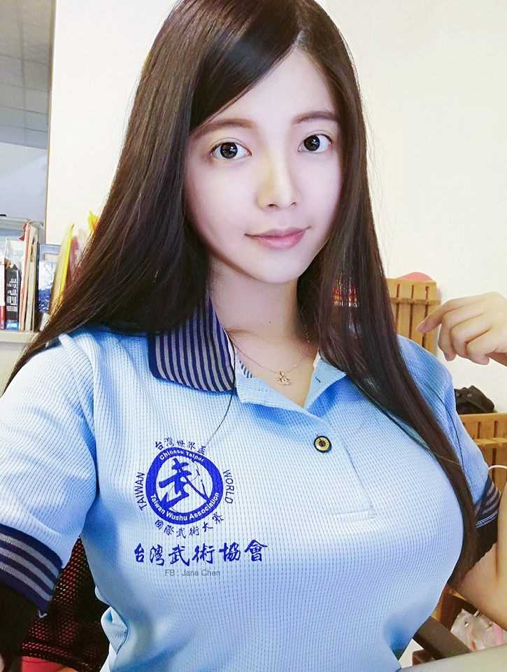 台湾美女学生Jane,Chen生活美照清纯动人