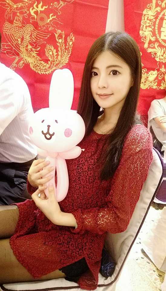 台湾美女学生Jane,Chen生活美照清纯动人