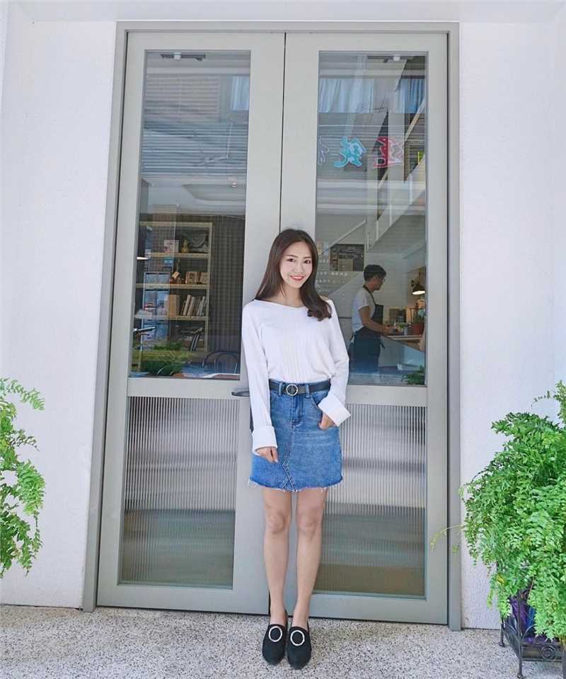 高清台湾美女何佳蓉生活清纯迷人图集