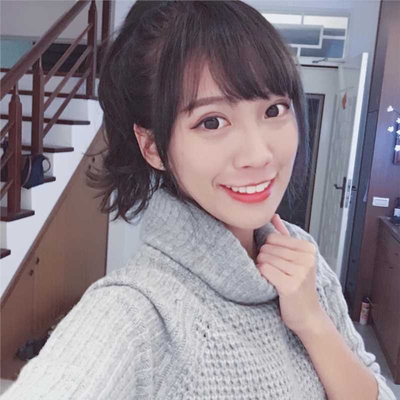 最新台湾美女陈侹伃生活照清纯动人图集