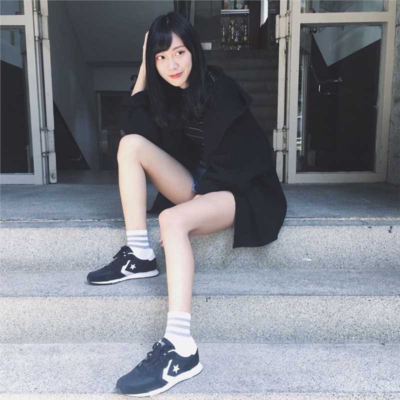 最新台湾美女陈侹伃生活照清纯动人图集