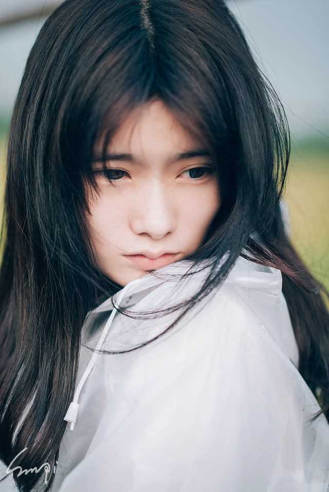 最新清纯美女稻田唯美迷人壁纸