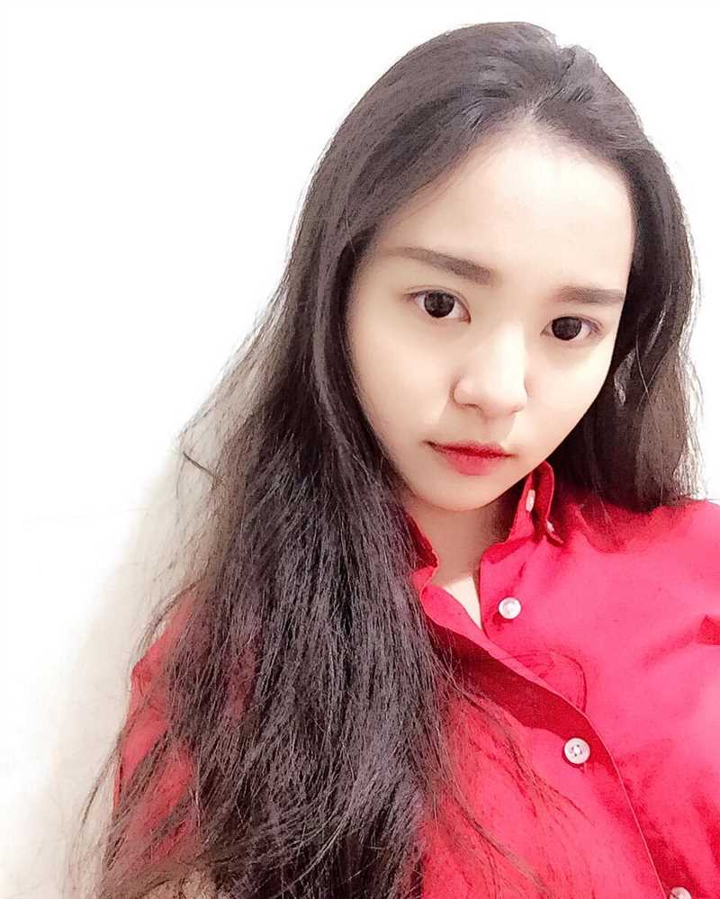 特别专辑清纯系美女邱苡瑄养眼图片