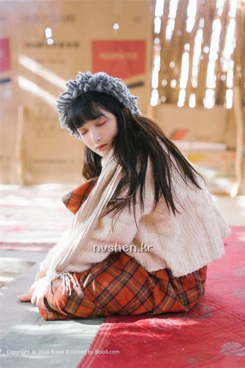 最全唯美清纯美女之应沙漠旅拍图片壁纸